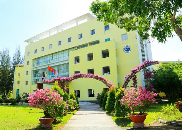 Trường Đại Học Trà Vinh