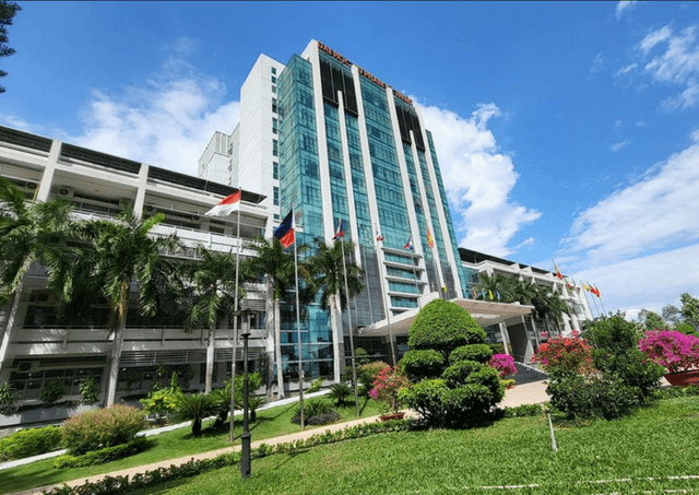 Trường Đại Học Sư Phạm Kỹ Thuật TPHCM