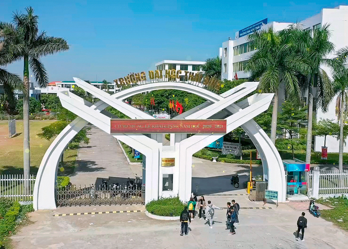 Trường Đại Học Thái Bình